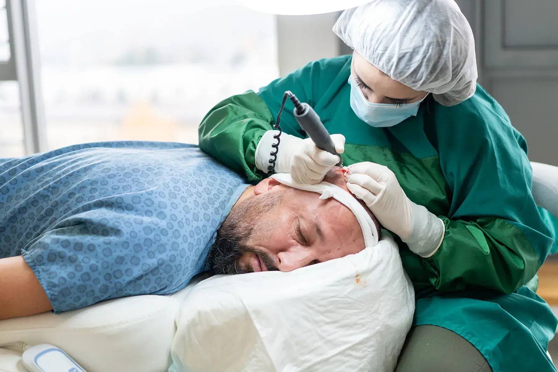 Guide to Becoming a Hair Transplant Surgeon